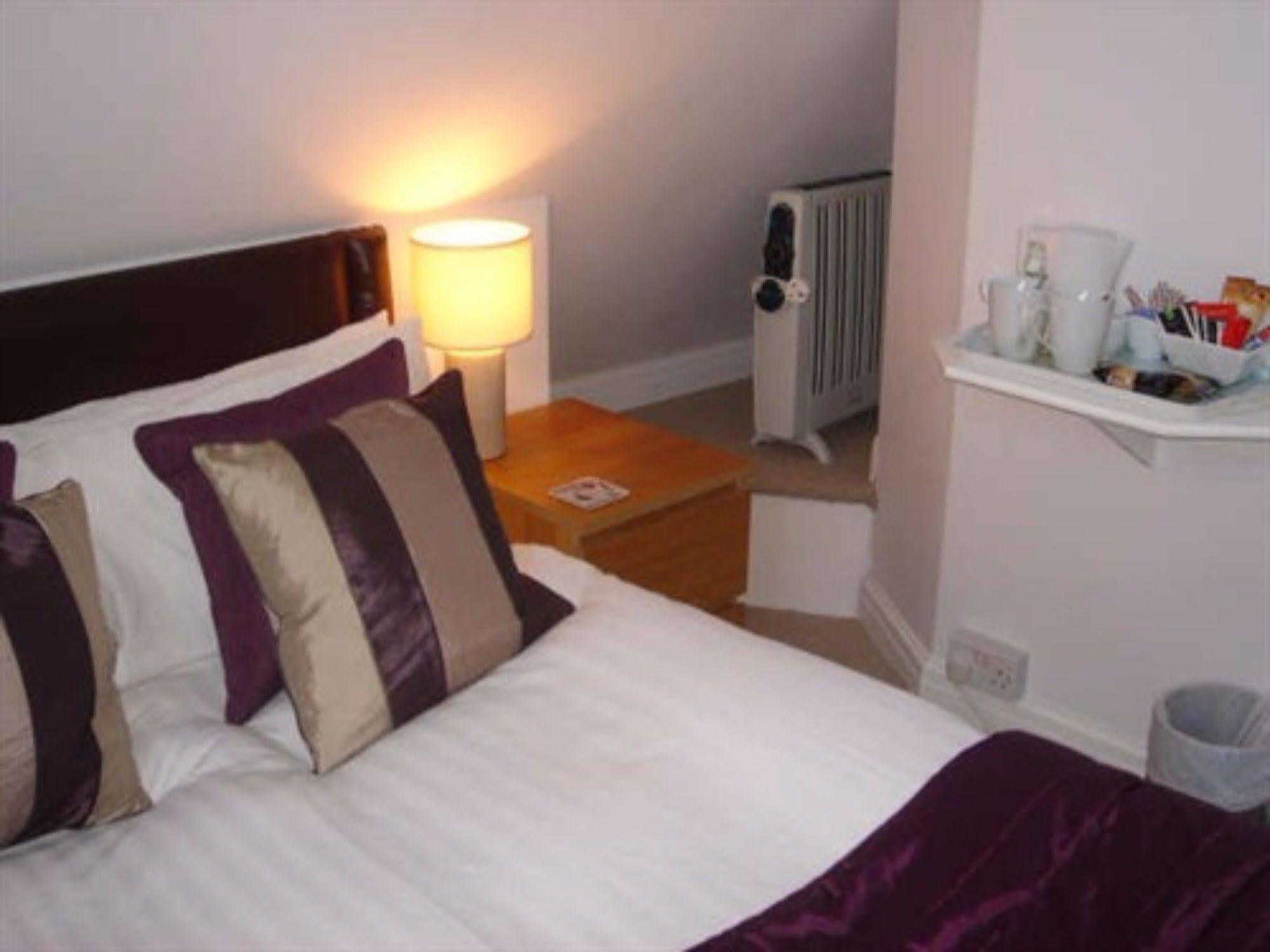 Acorn Lodge Harrogate Exterior foto